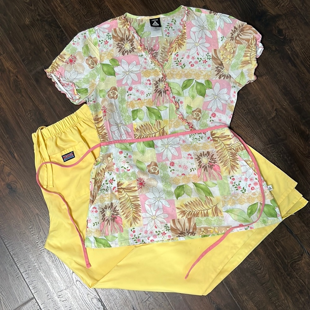 Cherokee Studio scrub shirt